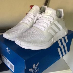 Adidas swift run